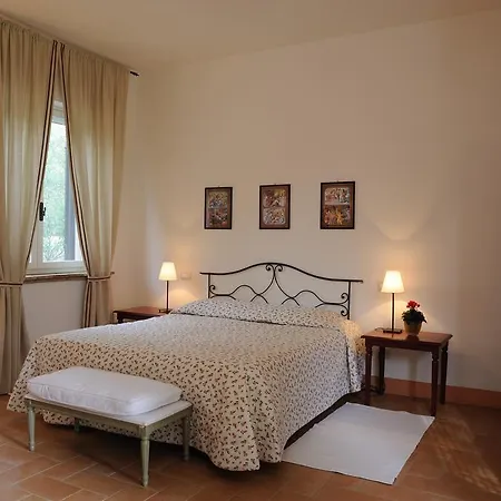 Farm stay Tenuta Conti Faina Fratta Todina